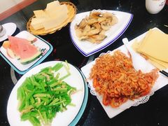 -雪野鱼头大王邢府公老店(雪野湖店)