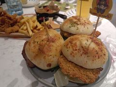 -必胜客(港城新天地店)