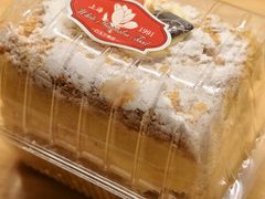-白玉兰食品甜凤店(合生汇店)