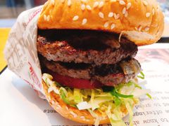 -The Habit Burger Grill 哈比特汉堡(复兴soho店)