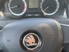 -光明驾校·学车·陪驾(杨浦店)