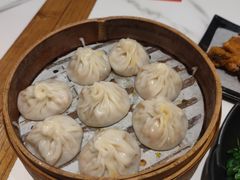 -馋三尺蟹粉小笼(人民广场店)