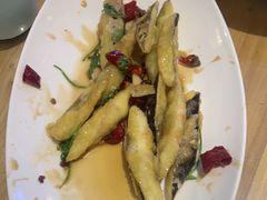 -严记小天府酸菜鱼(西四路店)