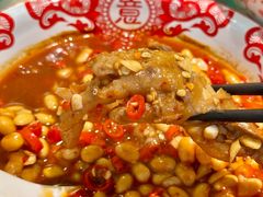 招牌黄豆烧鸡爪-莫小炒·鲜辣江西菜