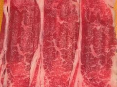 -牛YO寿喜烧·铁板烧和牛火锅自助(市府恒隆店)