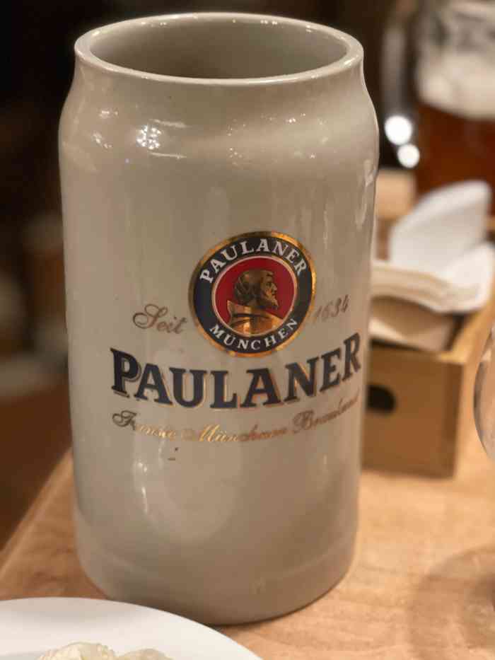 啤酒坊paulaner(凯宾斯基饭店)-"#点评有礼# 经常来吃的一家德国烤猪