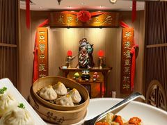 -成隆行·蟹王府(淮海店)