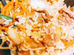 烤牛肉石锅拌饭-权味·朝鲜族拌饭(勒泰店)