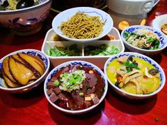 -窄巷子陕菜馆·地道陕西菜(粉巷店)