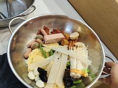-醉人椒麻辣香锅(王府井喜悦店)