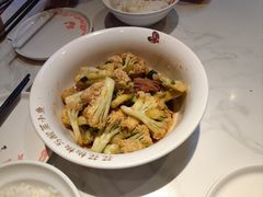 -渝是乎川渝小炒(新世界百货望京店)