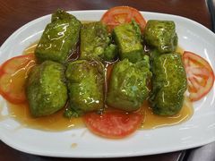 菜汁豆腐-巫记鸡饭店