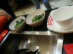 把碗拿过来了，茶都没得一口。。-自贡好吃客(科华店)