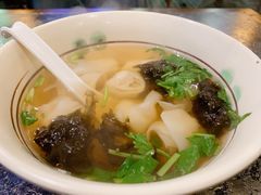 鲜肉小馄饨-有家生煎(三里屯店)