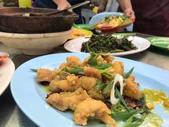 -明记烧鱼美味店