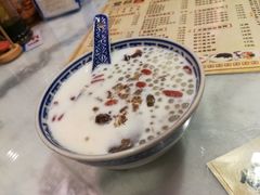 传统牛奶桃胶加西米-双喜老铺(人民广场店)