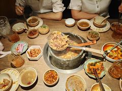 -蘑界·野生菌火锅(深业上城店)