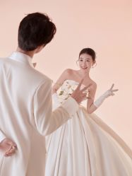 -第一夫人婚纱摄影(南京店)