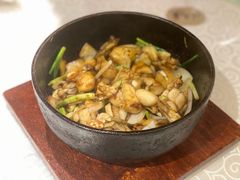 啫啫牛蛙煲-小粤楼(万辉广场店)