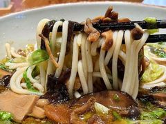 -百春原湖南牛肉粉(百联世纪店)