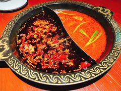 鸳鸯锅底-黄家码头老火锅(解放碑旗舰店)