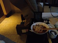 -金色印象·4k影院式足体养生(龙腾路店)