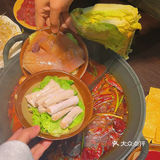 武汉正宗的重庆社区老火锅！