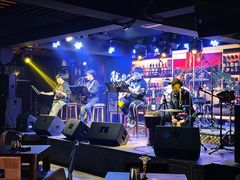 -热河以北x月亮瓦肆livehouse(环山路店)
