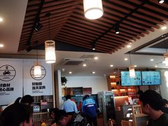 -佬钱湾仔(衣裳街店)