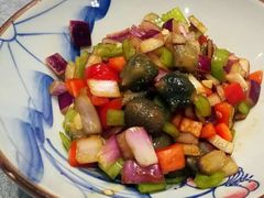 海参生吃-浩运海鲜·16年专注青岛菜(石老人店)