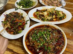 水煮牛肉片-九九牛肉馆(南山路店)