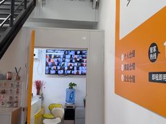 -安东易迷你自助仓储寄存仓库(顾戴路店)