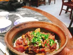 腊肠腊肉煲仔饭-红星光发煲仔饭(大石街店)
