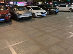 -杭州大厦购物城D座华浙店-停车场