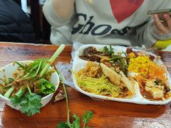 -食里香自助快餐(香槟小镇店)