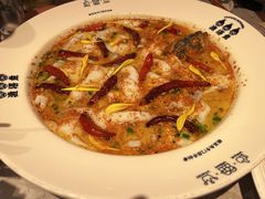-渔语鱼新川菜Bistro(万象天地店)