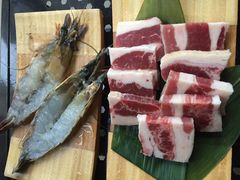 -炙忧烤肉屋(中国铁建广场店)