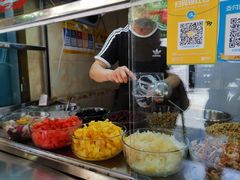 自助取餐区-忆夏爽黑仔漳州四果汤(顶澳仔猫街店)