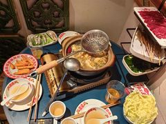 -邹开喜·小海鲜醉鸡煲·潮汕鲜切牛肉店(襄阳北路店)