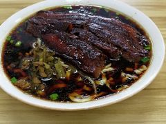 -小龙大肉面馆