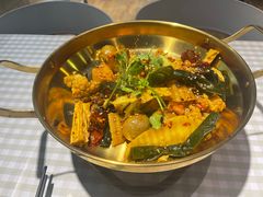 -小山城麻辣香锅(新邻生活广场店)