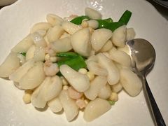 湖中三白-吴越荣记苏州菜·松鼠桂鱼(月光码头店)