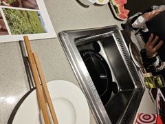 -海底捞火锅(新松江路店)