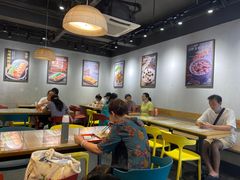 大堂-红荔村肠粉(龙华地铁站店)