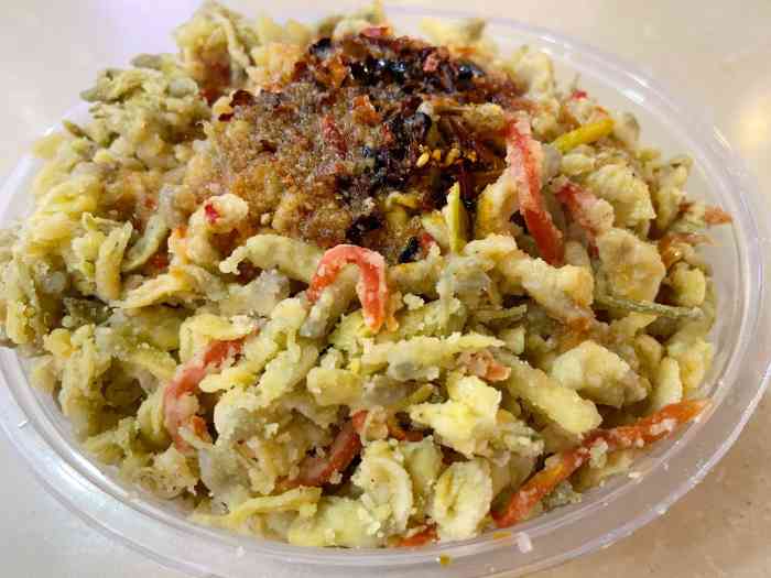 秋林食街(李家村店)-"刚好在小区楼下嘛,有一个秋林,那还不真的.