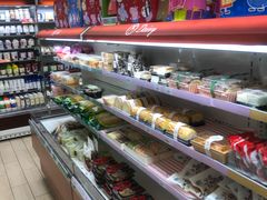 -全家便利店(金鱼胡同店)