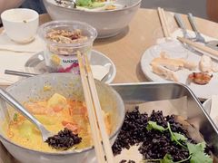 黄咖喱黑米饭-Wagas沃歌斯(长宁龙之梦店)