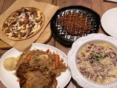 -玛格萝妮比萨屋(四平店)
