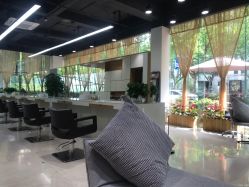 -CARR SALON