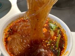 酸辣粉-麻六记(新天地店)